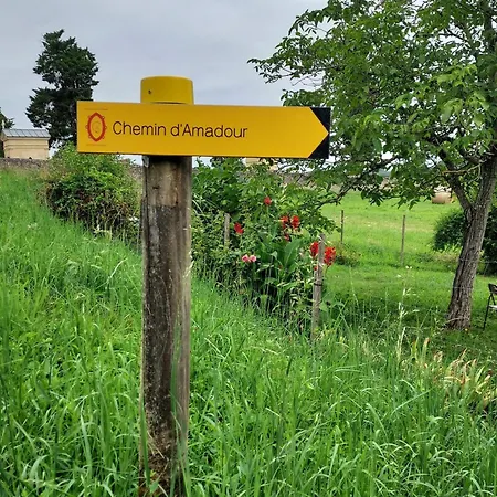 Летний дом Romantique Avec Sauna, Spa, Cinema -la Closerie Du Biard- Beaumont-en-Perigord